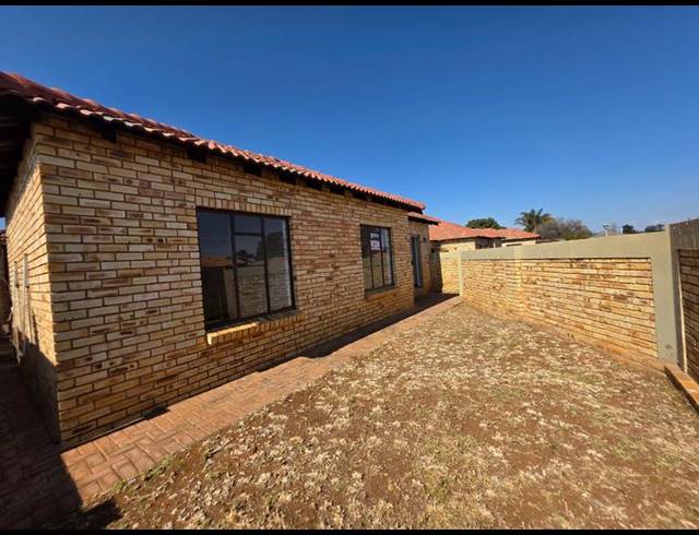 3 BEDROOM APARTMENT FOR SALE IN GREENHILLS